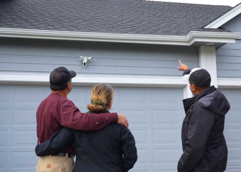 final-inspection-with-homeowners