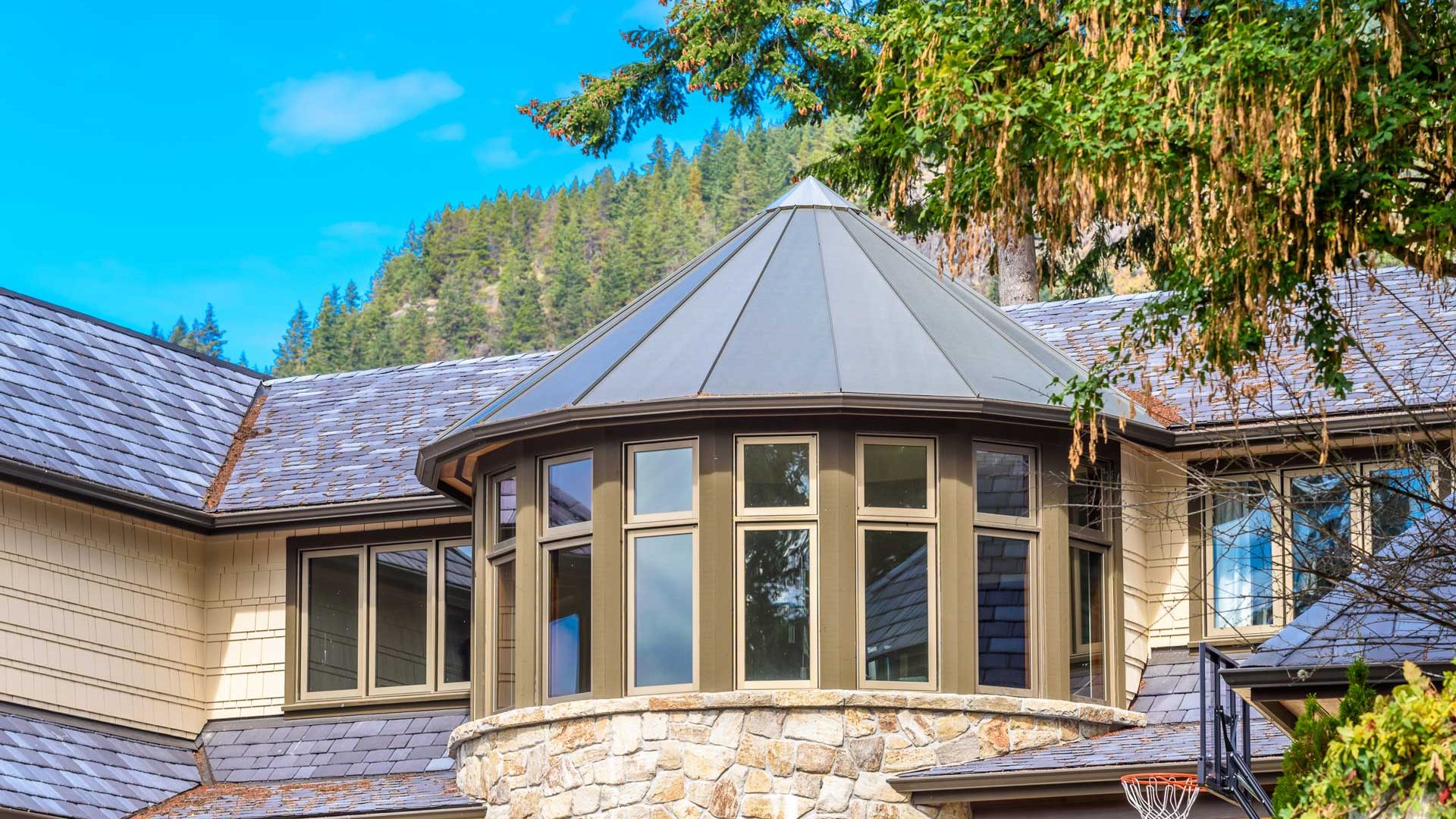 house-rotunda-windows-slate-web